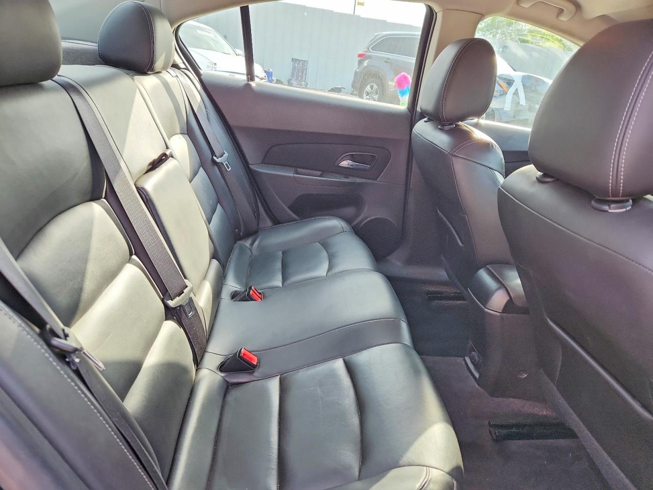 2015 CHEVROLET CRUZE photo 19