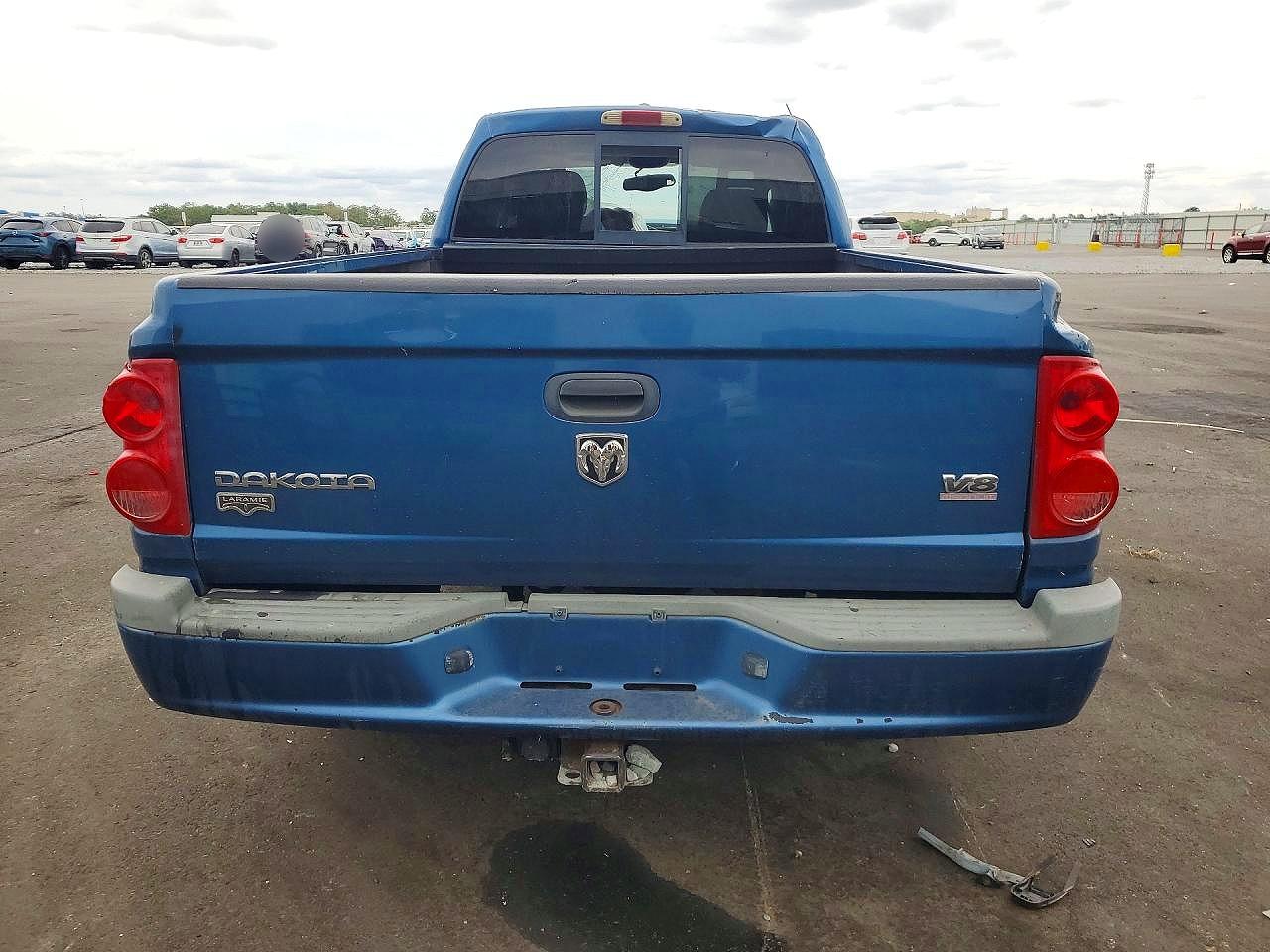 2005 DODGE DAKOTA LARAMIE photo 6