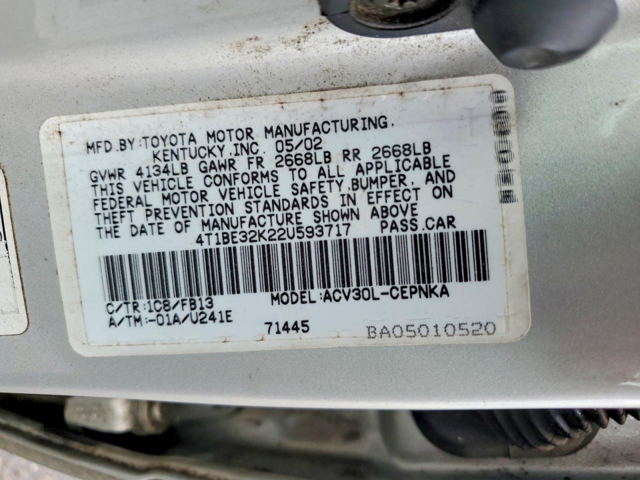 2002 TOYOTA CAMRY LE photo 25