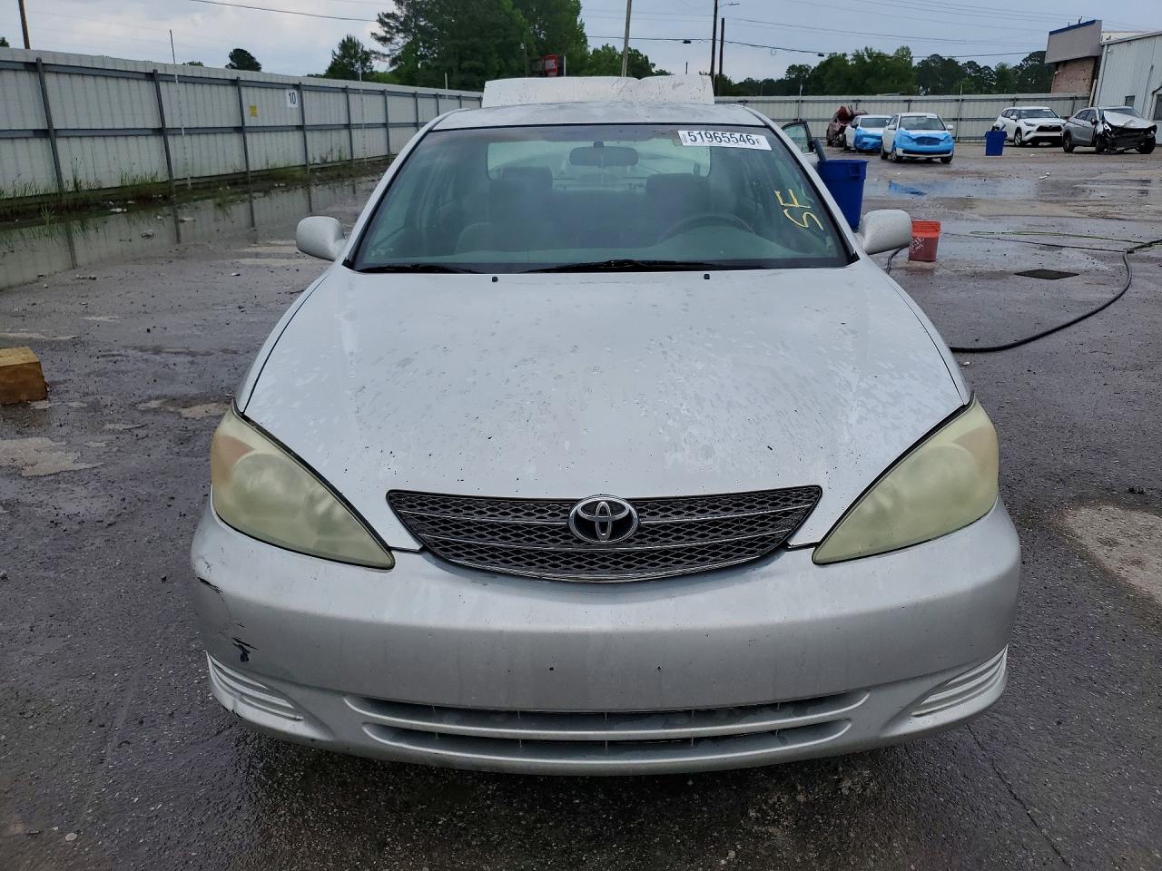 2002 TOYOTA CAMRY LE photo 9