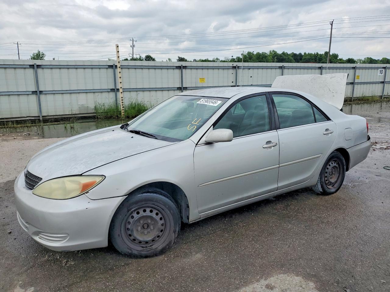2002 TOYOTA CAMRY
