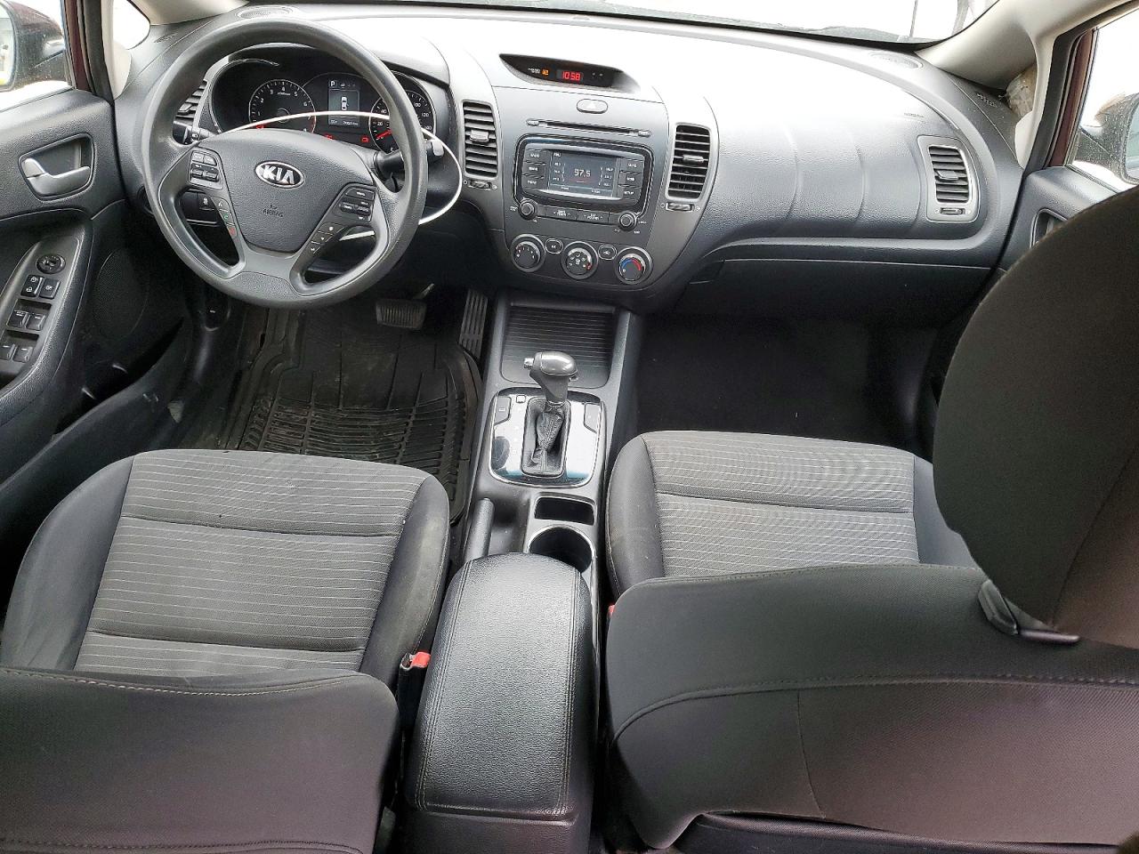 2017 KIA FORTE LX photo 15