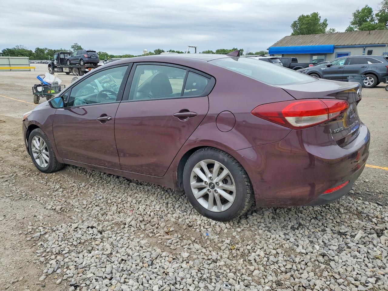 2017 KIA FORTE LX photo 3
