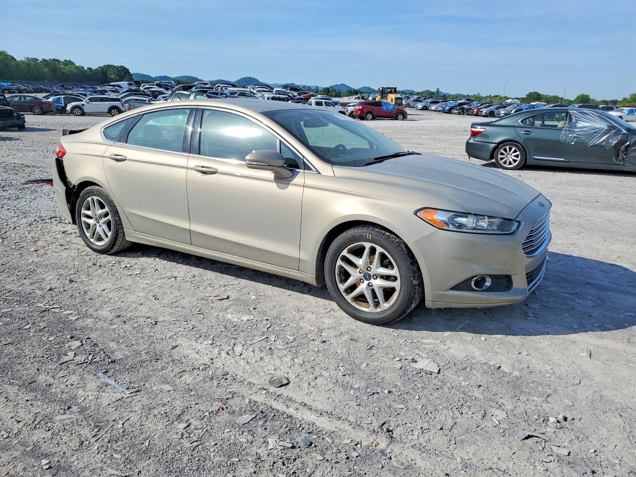 2015 FORD FUSION SE photo 7
