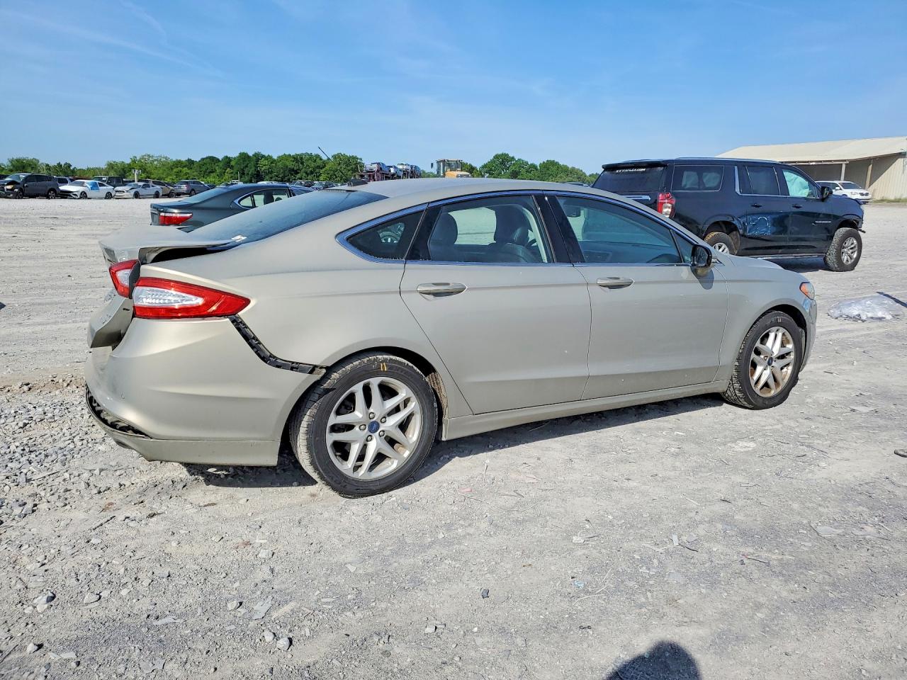 2015 FORD FUSION SE photo 5