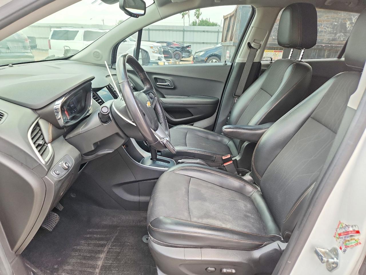 2020 CHEVROLET TRAX 1LT photo 19