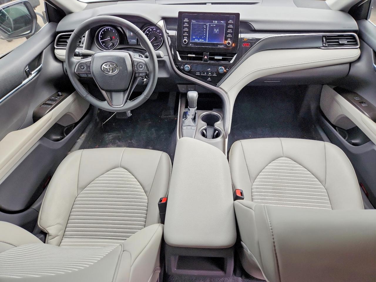 2024 TOYOTA CAMRY SE photo 22
