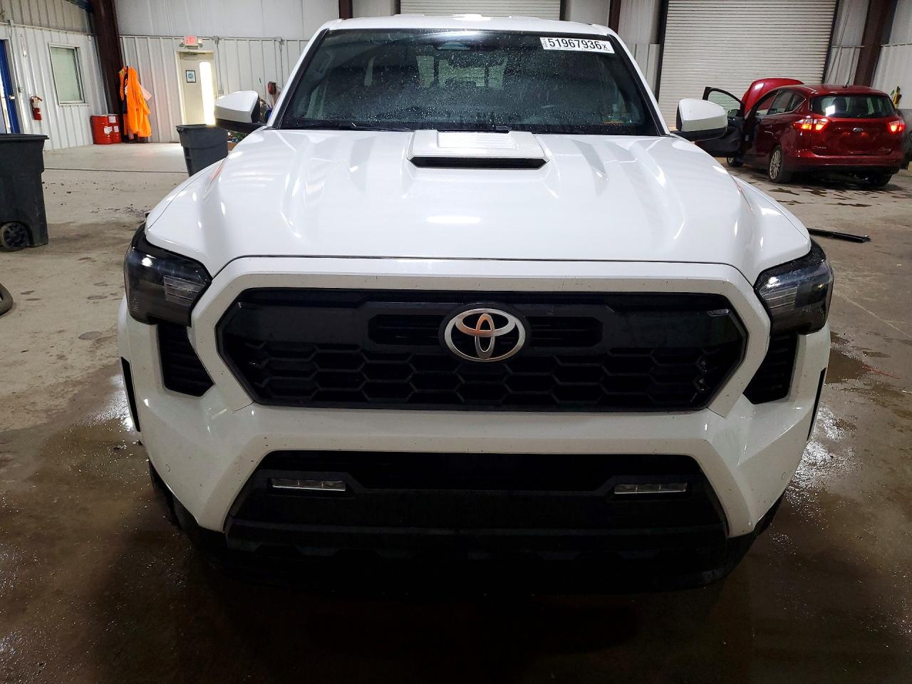 2024 TOYOTA TACOMA TRD SPORT photo 13
