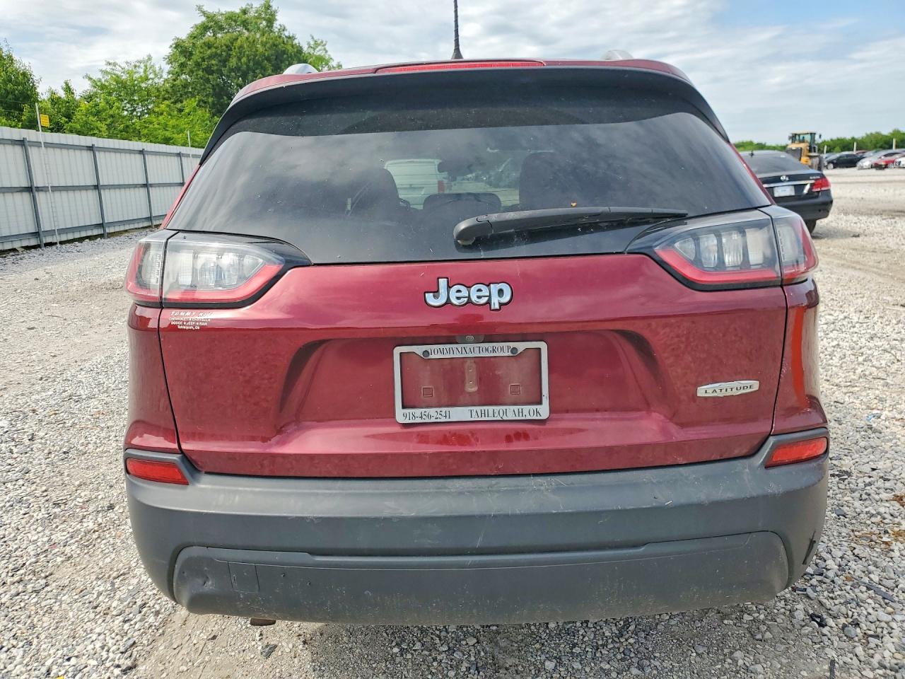 2019 JEEP CHEROKEE LATITUDE photo 6