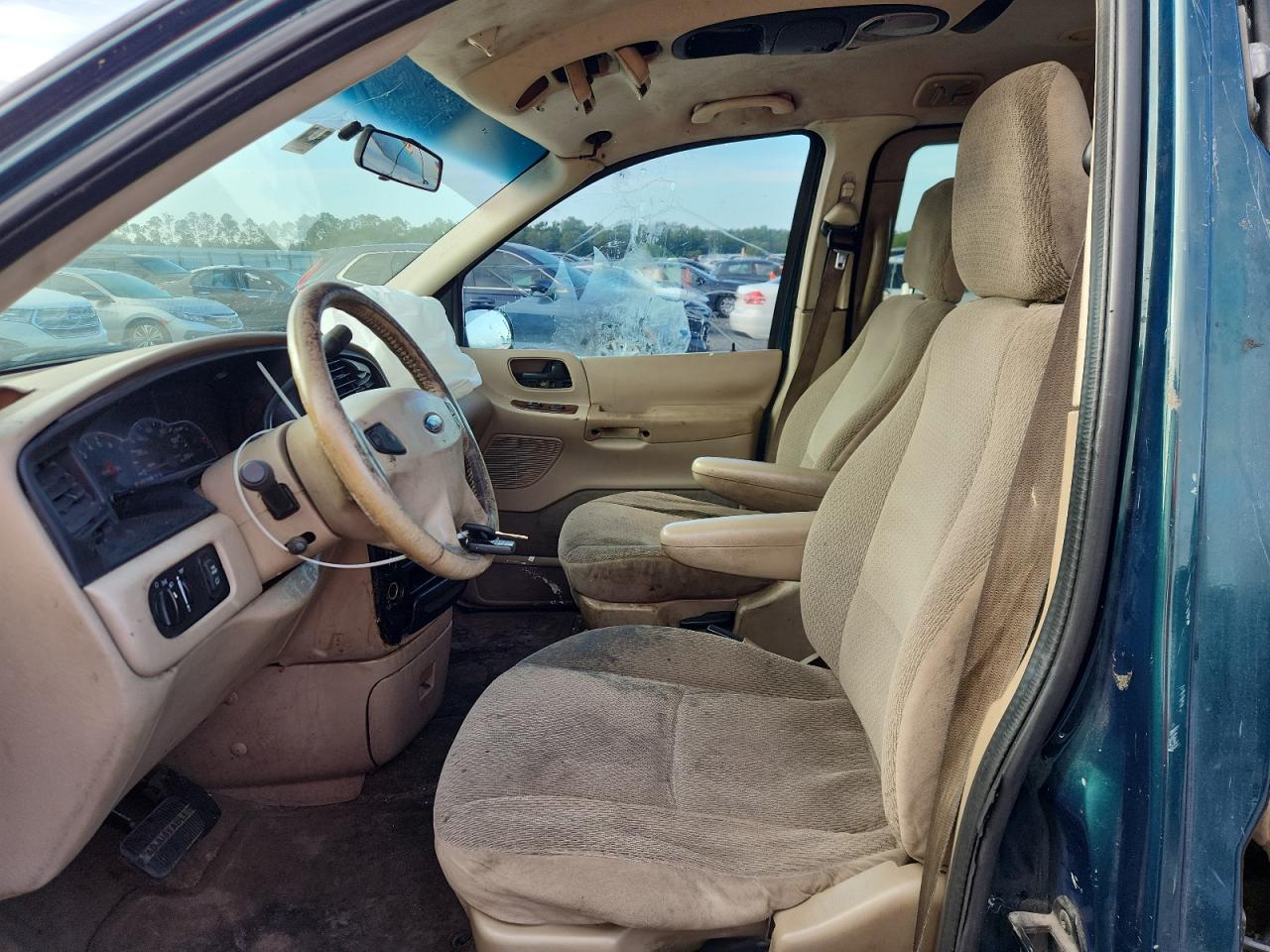 2001 FORD WINDSTAR SE photo 13