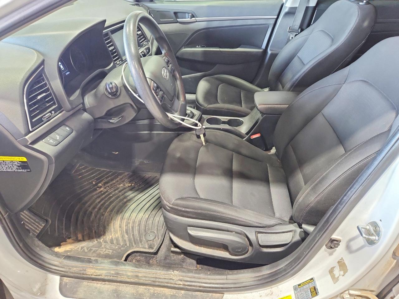 2018 HYUNDAI ELANTRA SEL photo 7