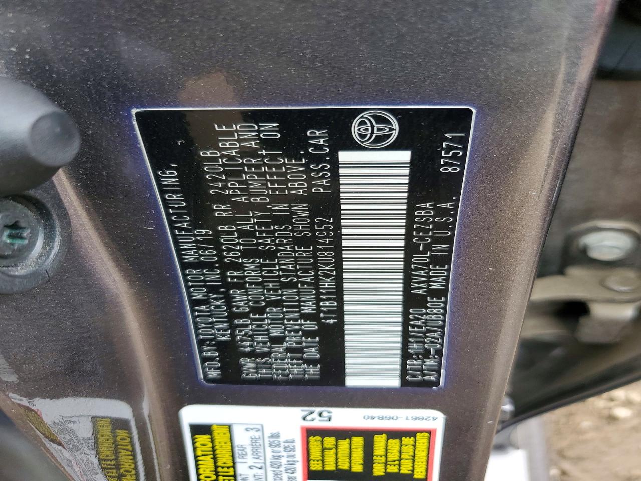 2019 TOYOTA CAMRY SE photo 23