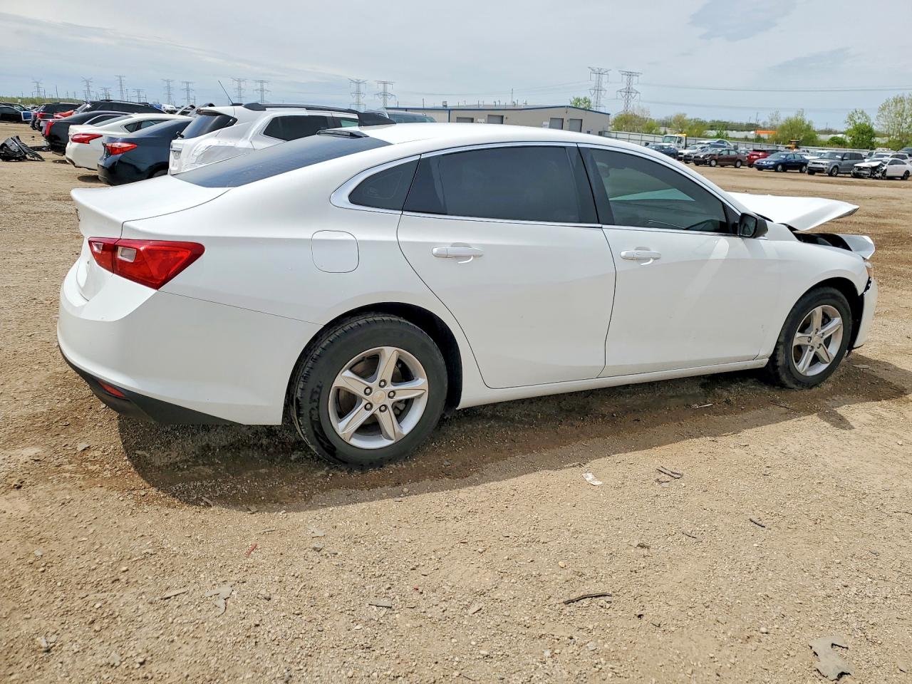 2020 CHEVROLET MALIBU LS photo 3