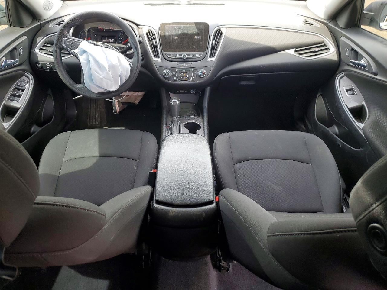 2020 CHEVROLET MALIBU LS photo 8