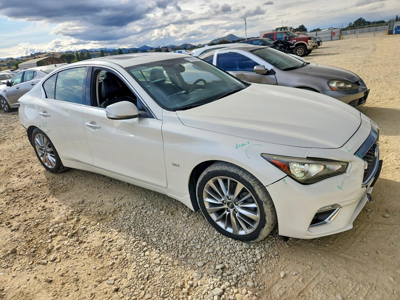 2018 INFINITI Q50 3.0T LUXE photo 4