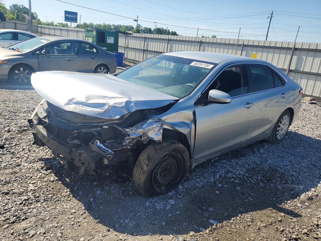 2016 TOYOTA CAMRY