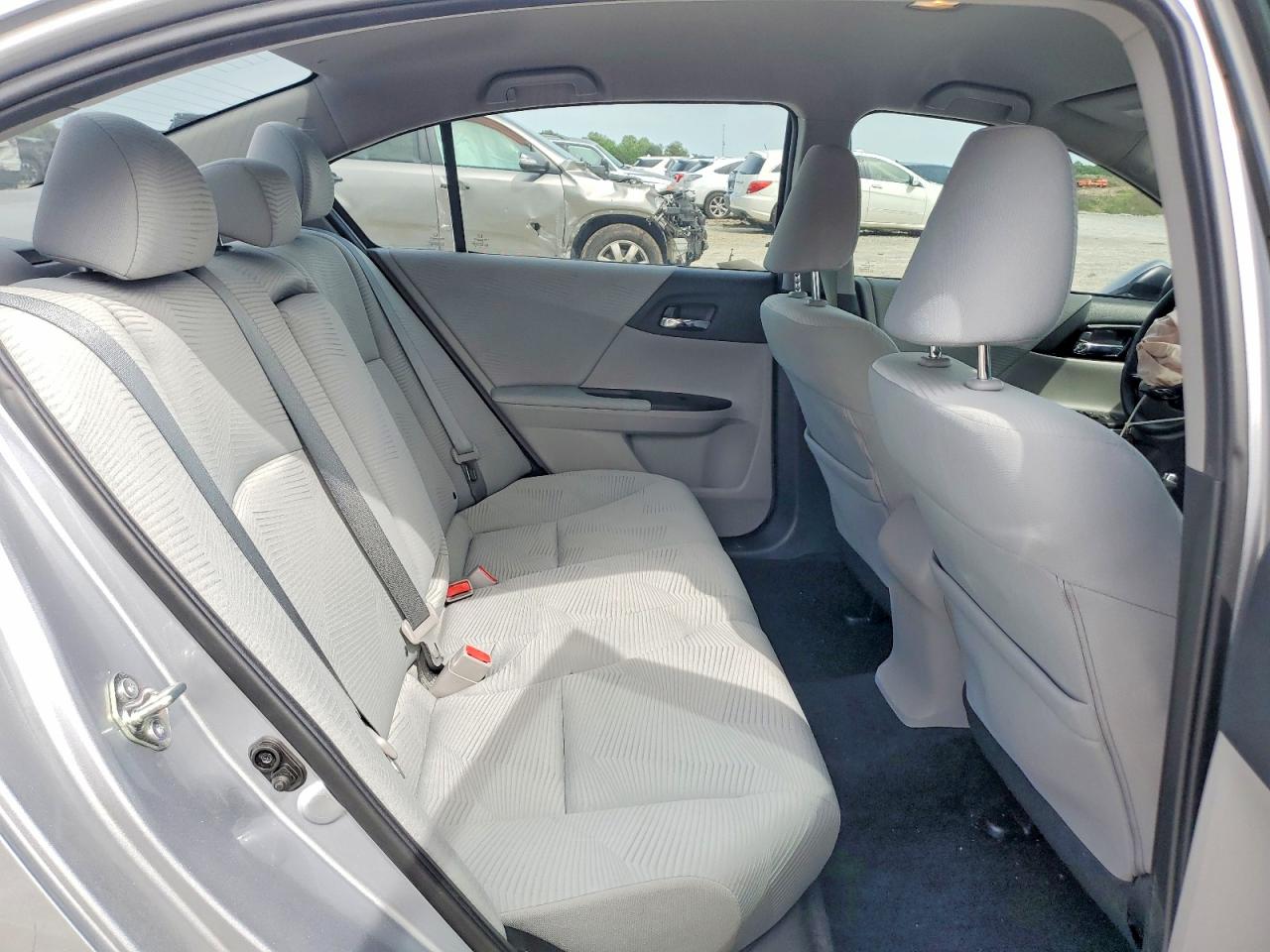 2016 HONDA ACCORD LX photo 10