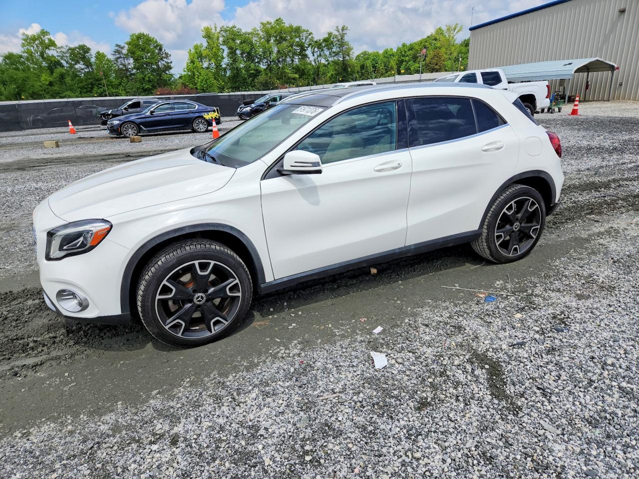 2019 MERCEDES-BENZ GLA