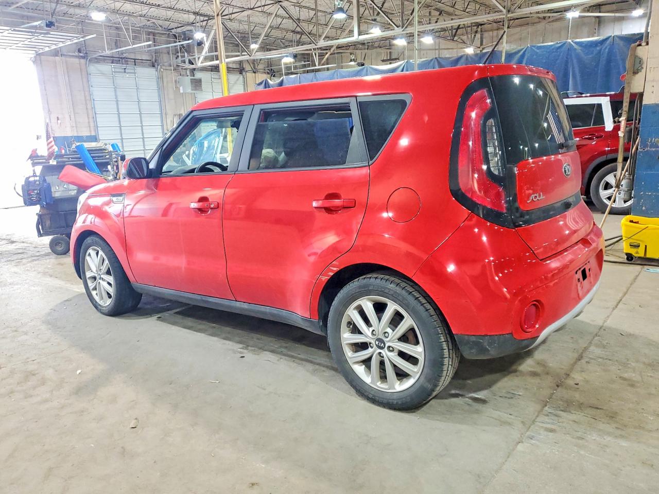 2018 KIA SOUL + photo 2