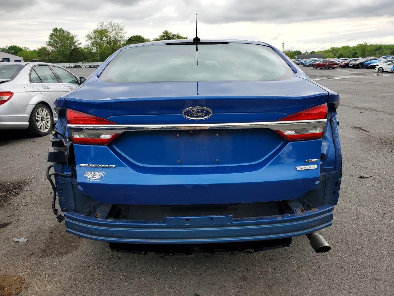 2018 FORD FUSION SE photo 6