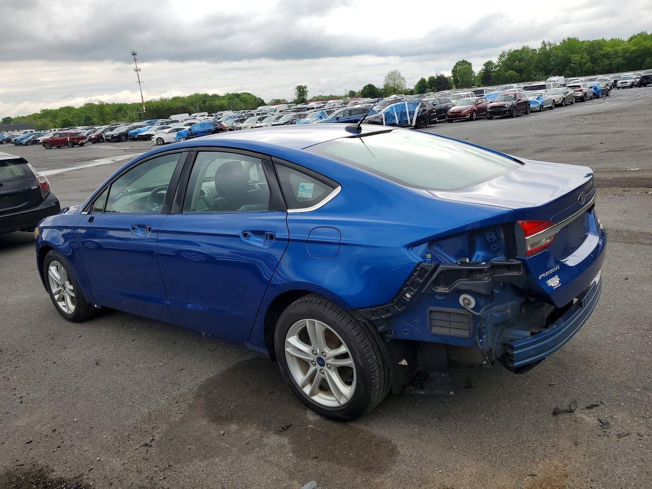 2018 FORD FUSION SE photo 2