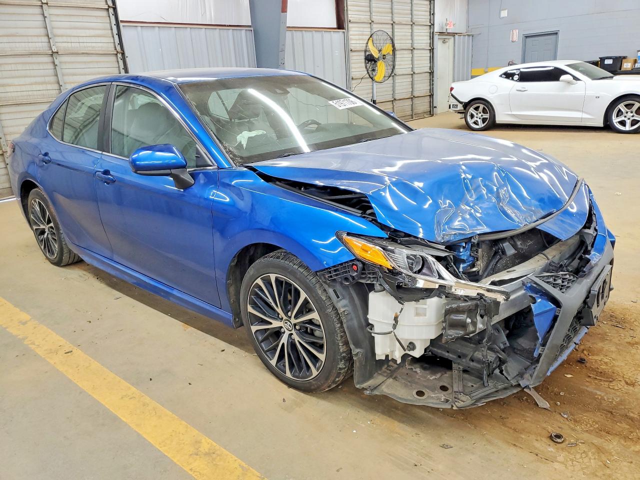 2018 TOYOTA CAMRY SE photo 10