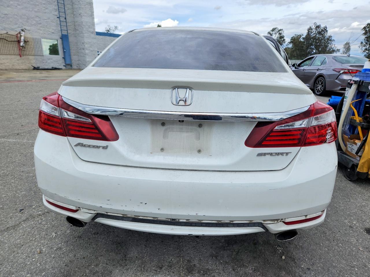 2016 HONDA ACCORD SPORT photo 6