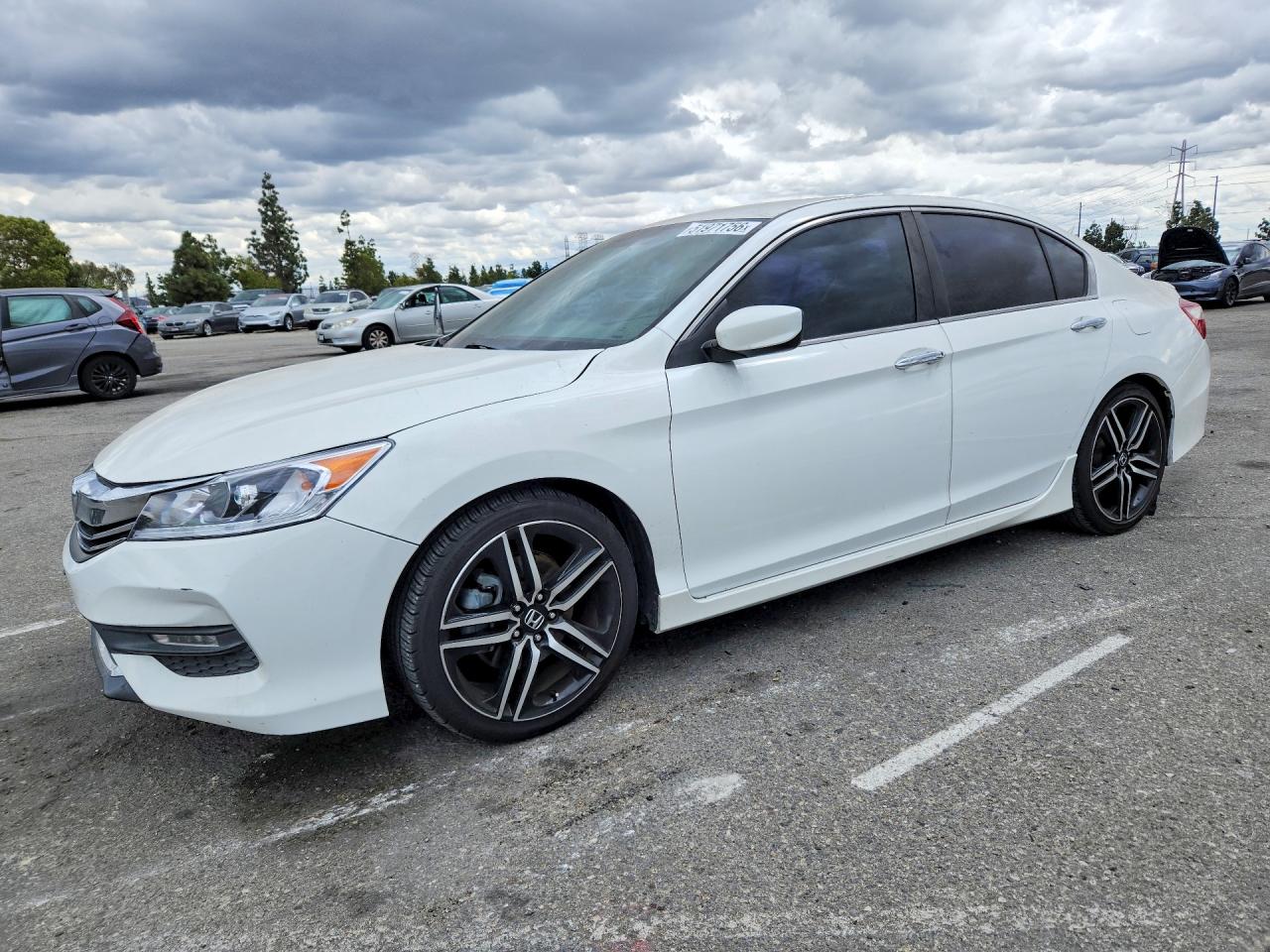 2016 HONDA ACCORD
