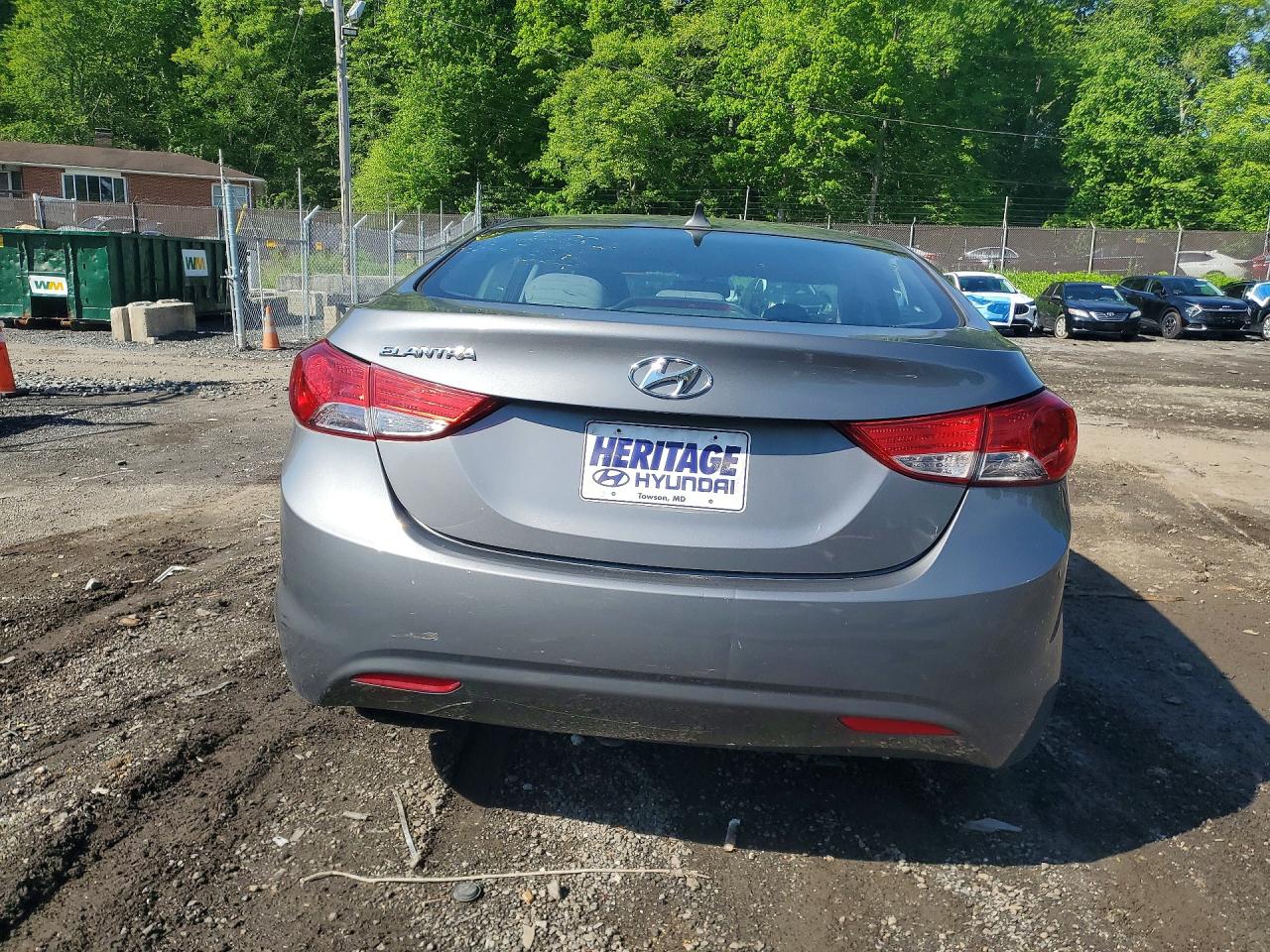 2013 HYUNDAI ELANTRA GLS photo 11