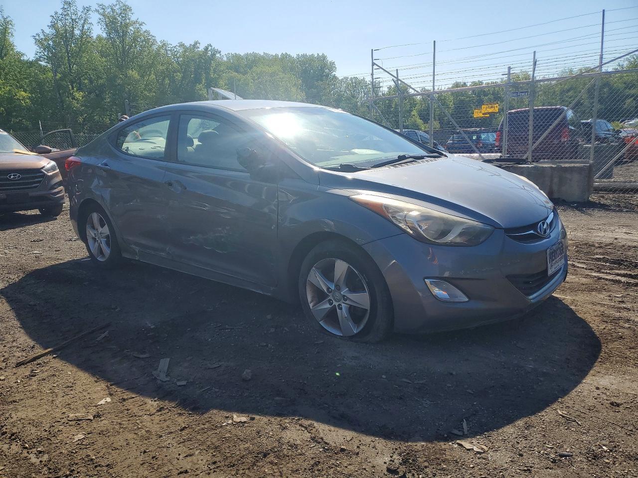 2013 HYUNDAI ELANTRA GLS photo 7