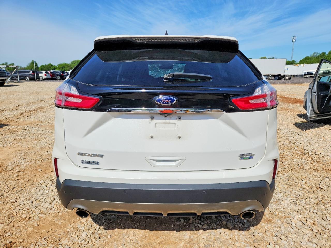2020 FORD EDGE SEL photo 11