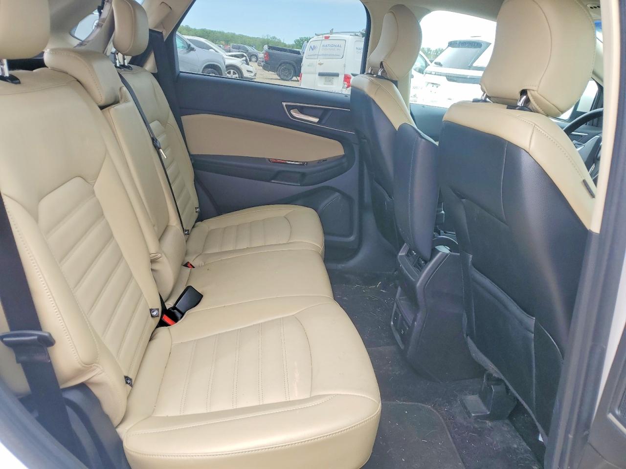 2017 FORD EDGE SEL photo 28