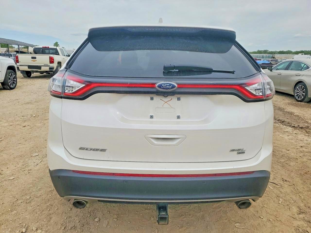 2017 FORD EDGE SEL photo 16