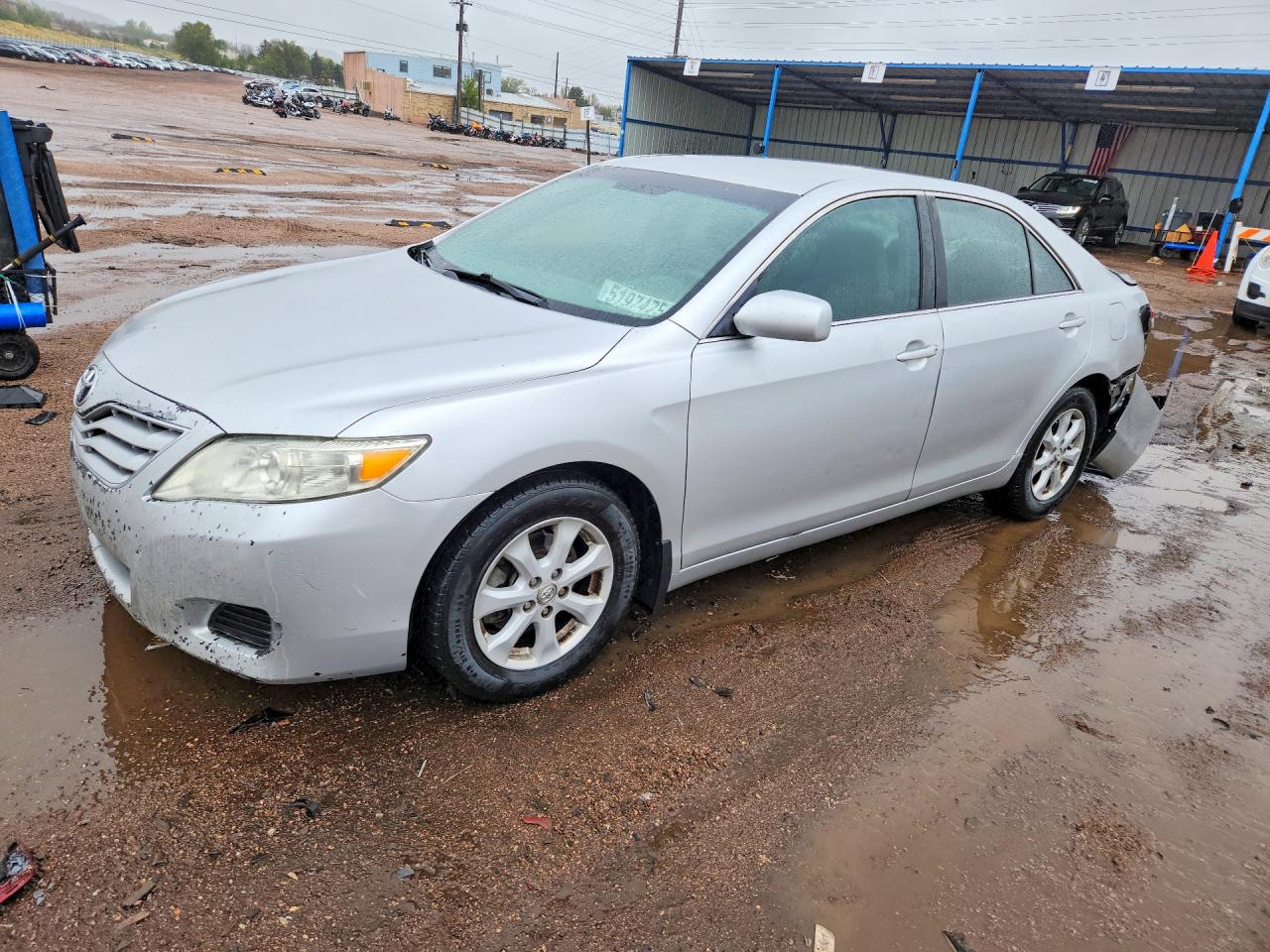 2011 TOYOTA CAMRY