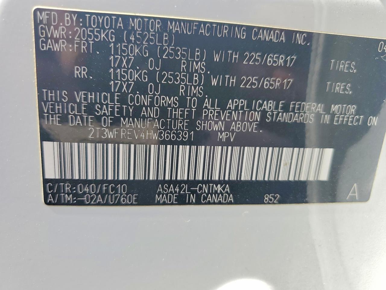 2017 TOYOTA RAV4 XLE photo 37