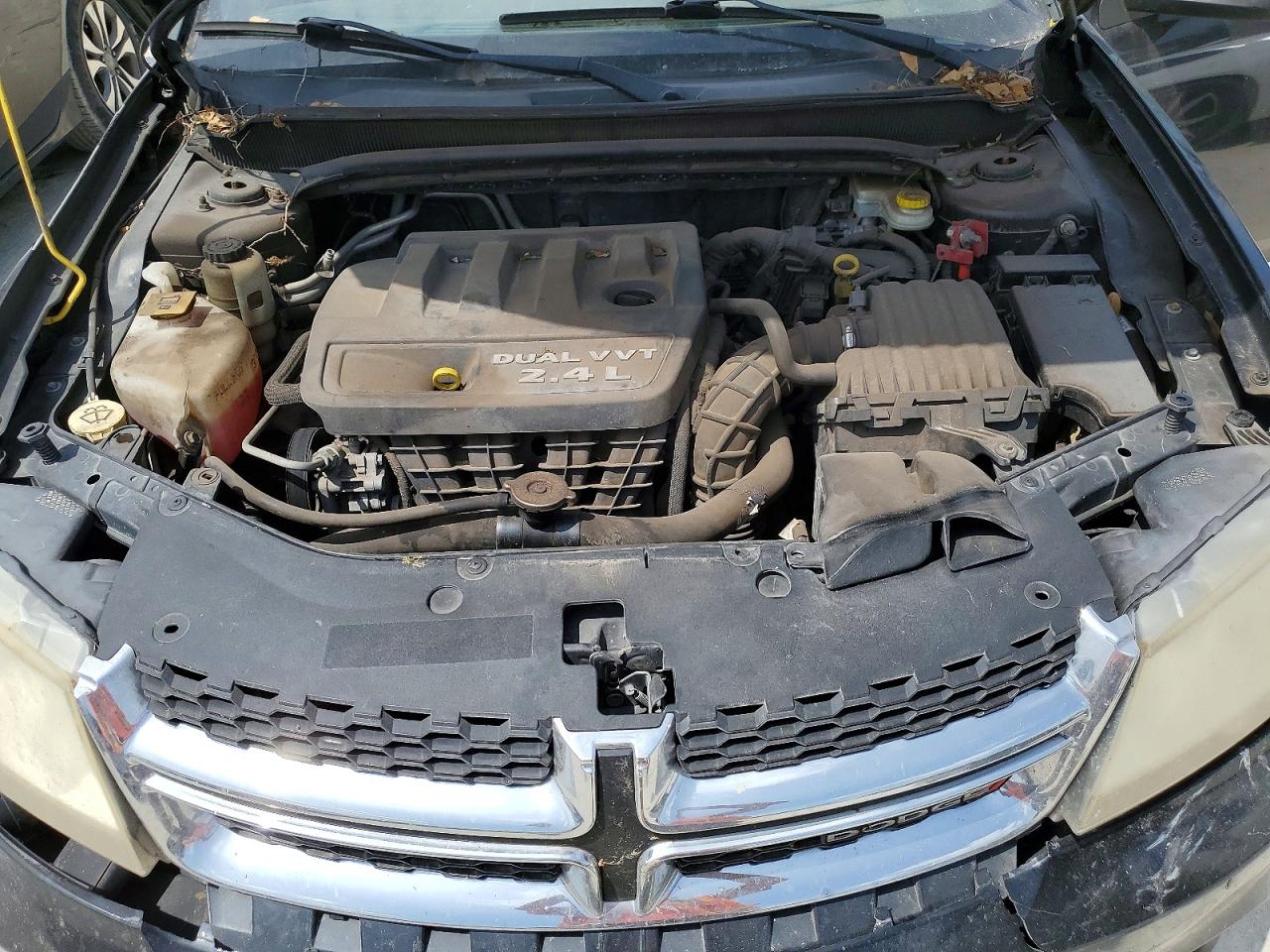 2013 DODGE AVENGER photo 31