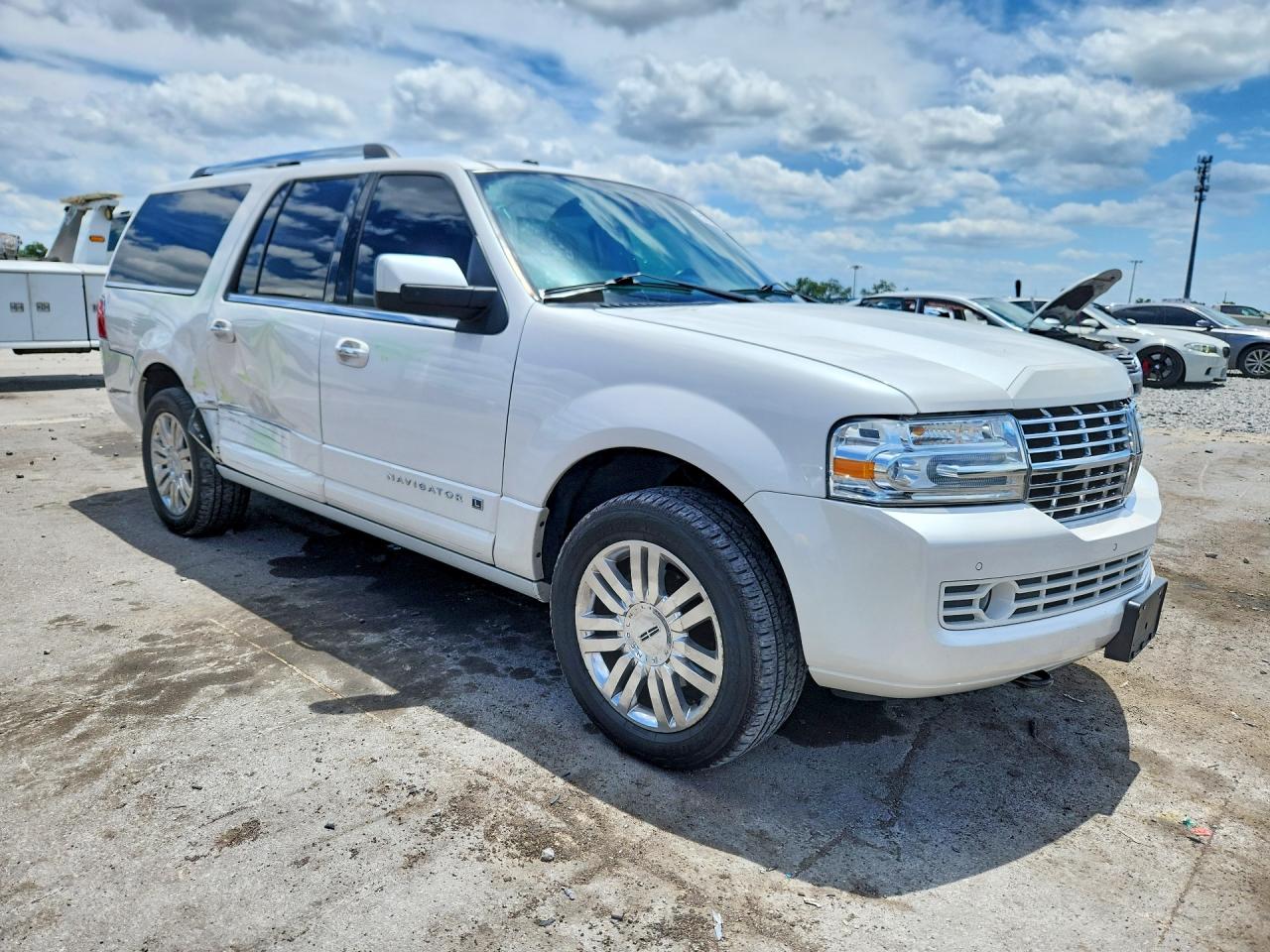 2012 LINCOLN NAVIGATOR L photo 10