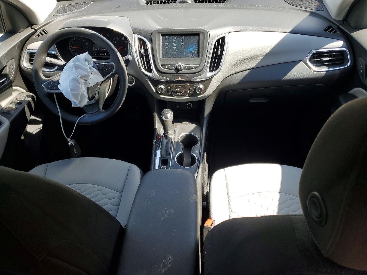 2018 CHEVROLET EQUINOX LS photo 8
