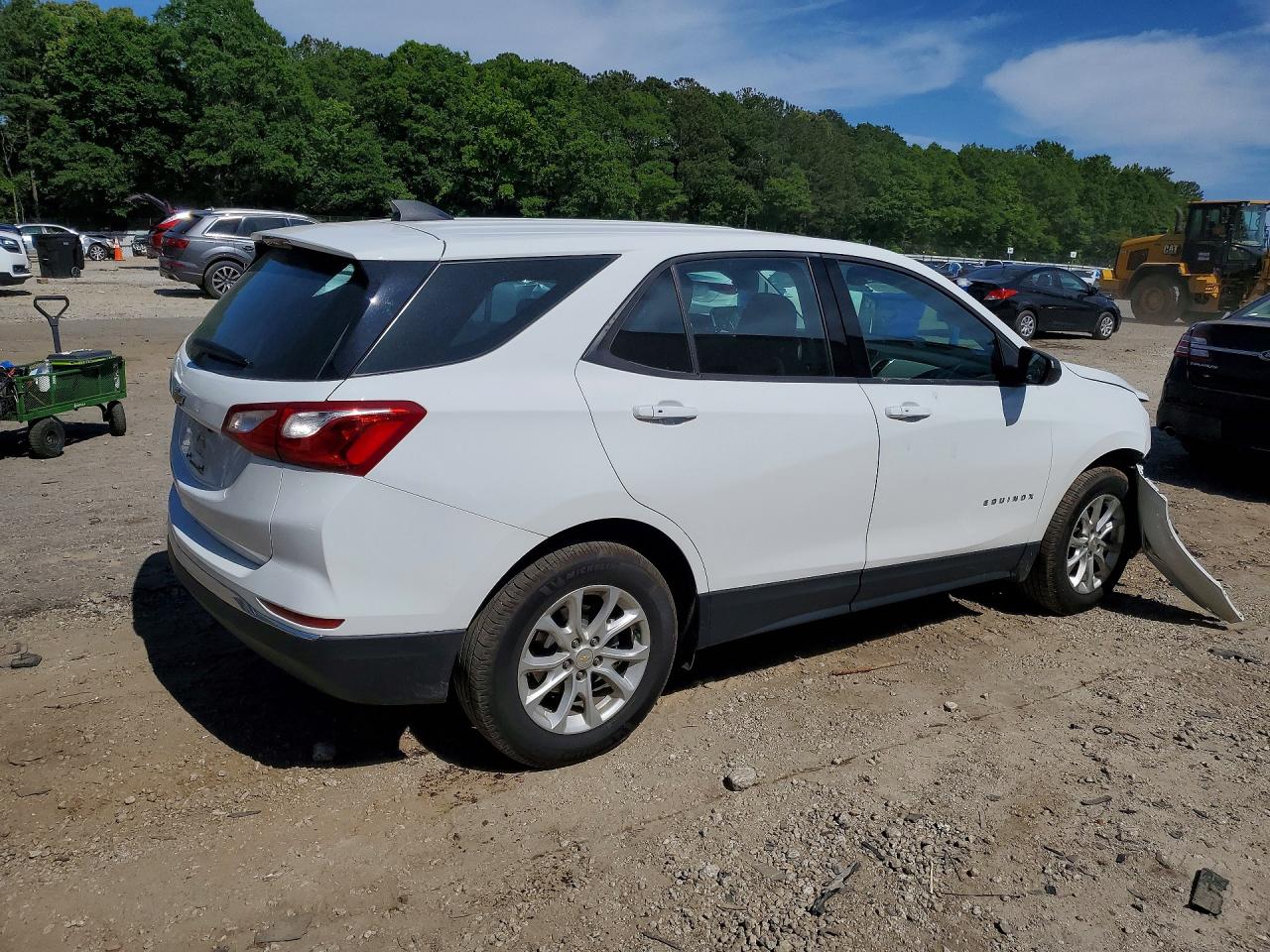 2018 CHEVROLET EQUINOX LS photo 3