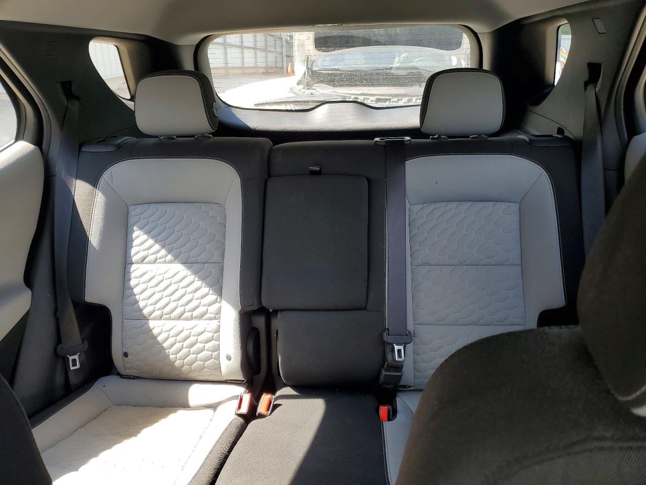 2018 CHEVROLET EQUINOX LS photo 10