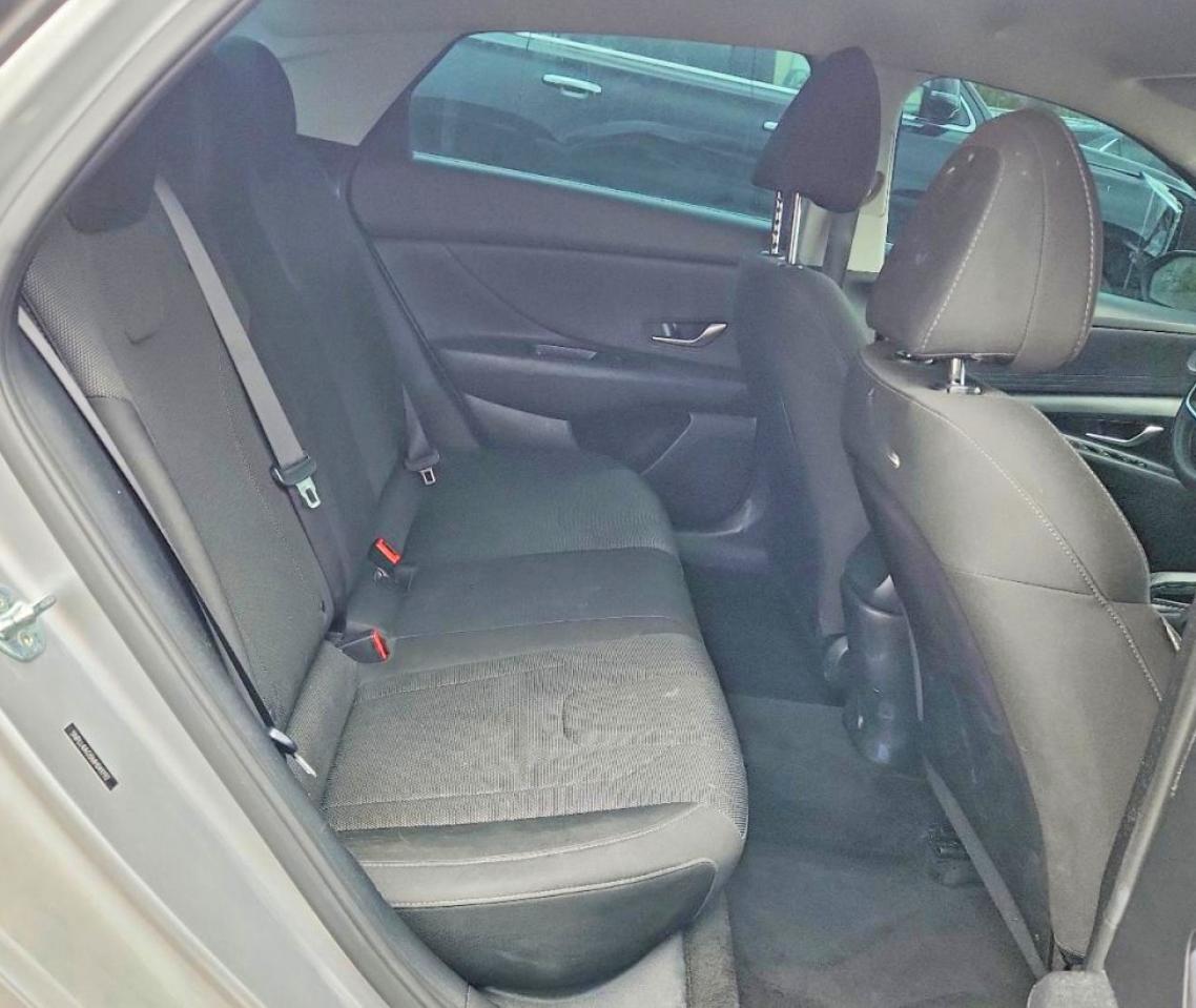 2021 HYUNDAI ELANTRA SE photo 28