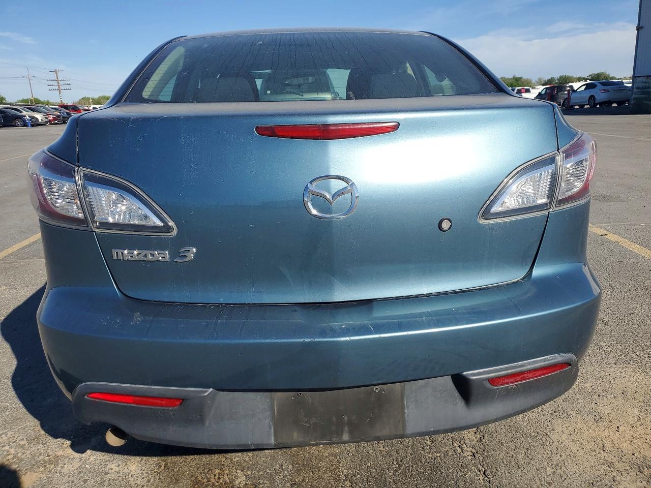 2010 MAZDA 3 I photo 16