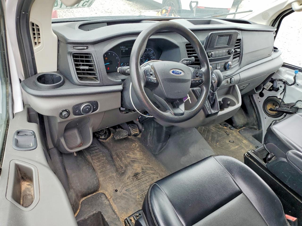 2020 FORD TRANSIT T-150 photo 15