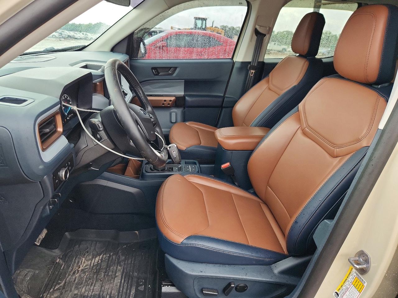 2024 FORD MAVERICK LARIAT photo 7