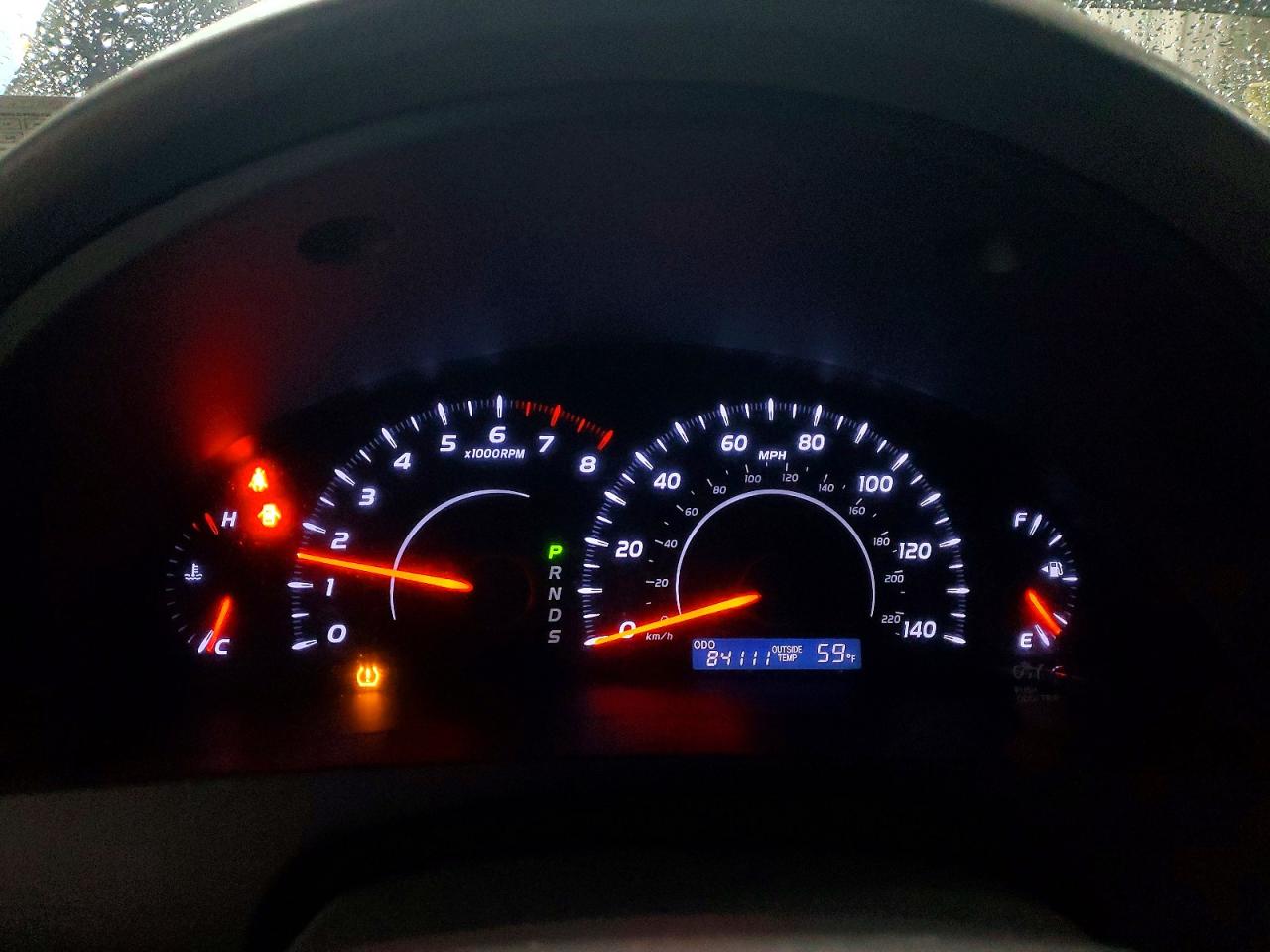 2011 TOYOTA CAMRY LE photo 25