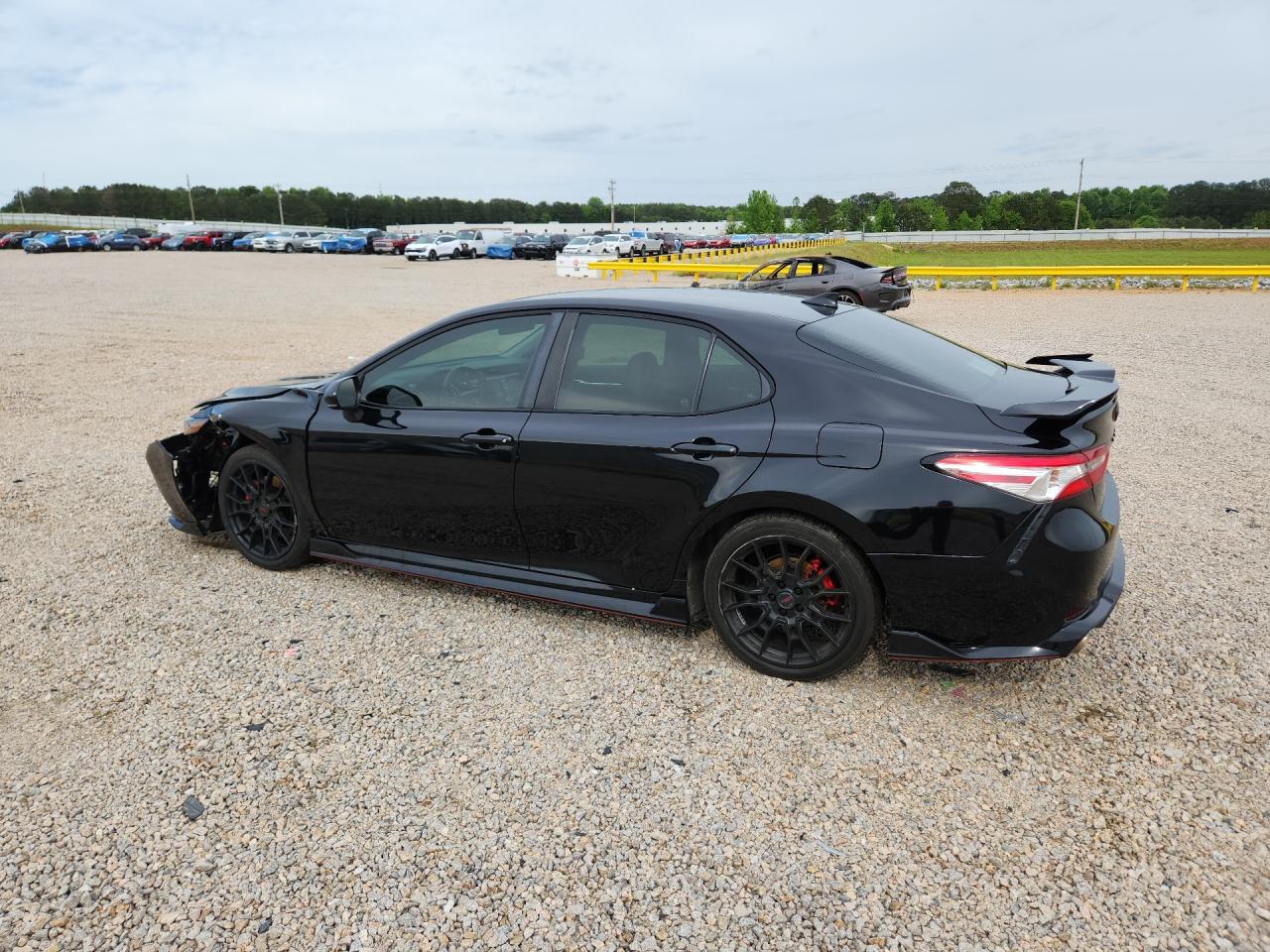 2020 TOYOTA CAMRY TRD photo 3