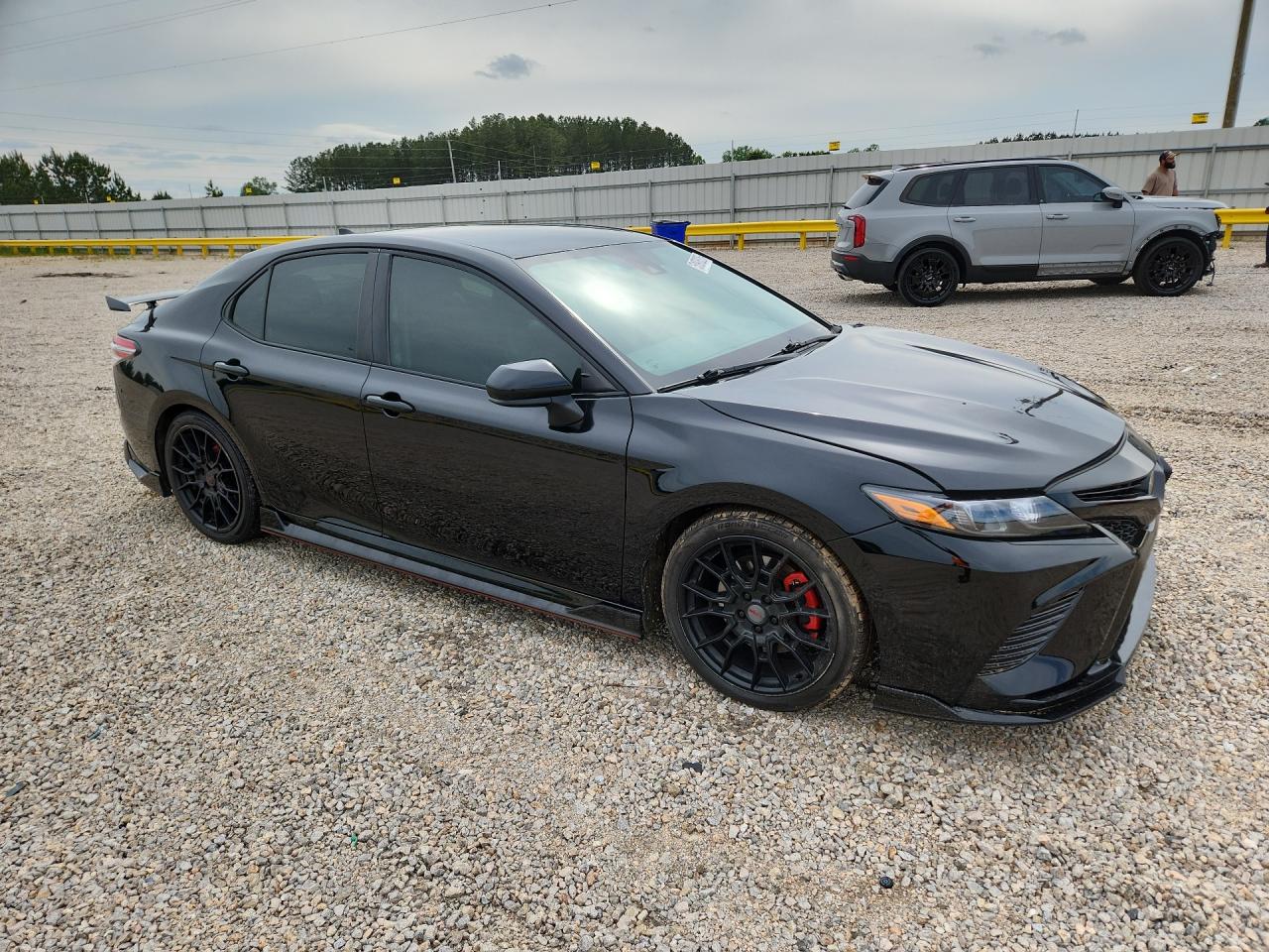 2020 TOYOTA CAMRY TRD photo 7