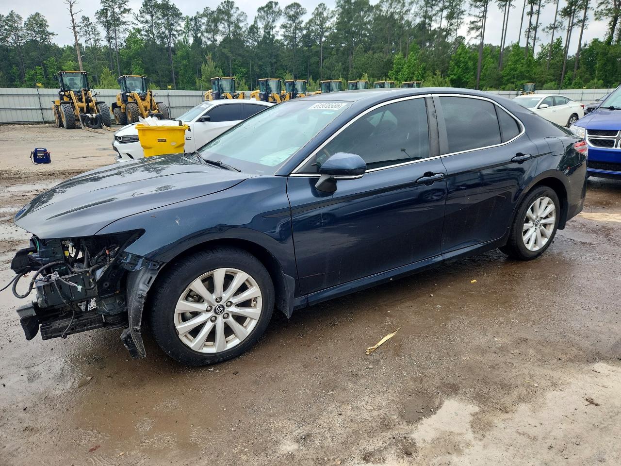 2019 TOYOTA CAMRY