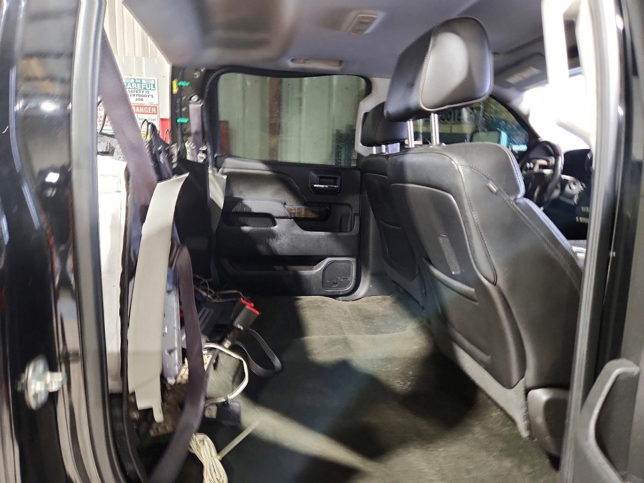 2015 GMC SIERRA K2500 DENALI photo 28