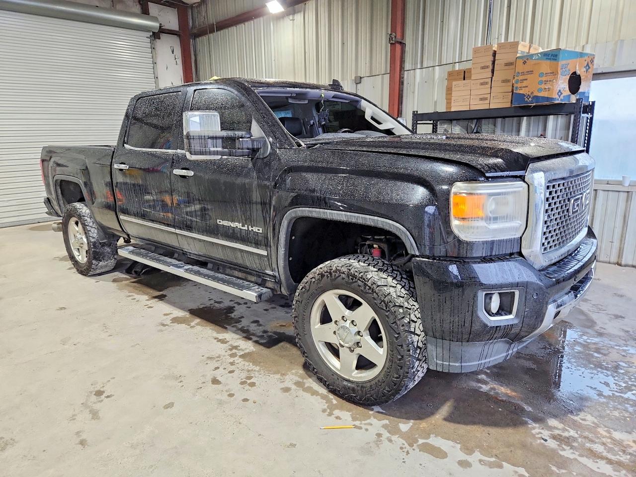 2015 GMC SIERRA K2500 DENALI photo 10